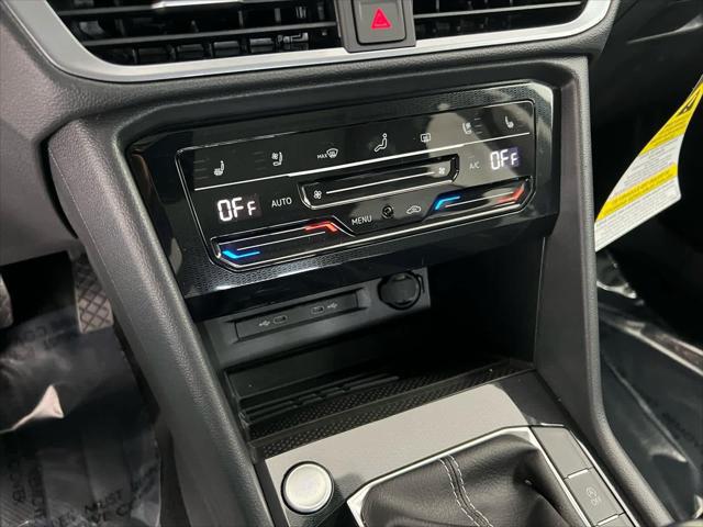 2026 Volkswagen Taos SEL