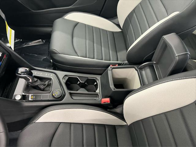 2026 Volkswagen Taos SEL