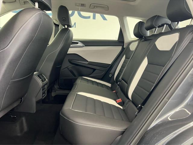 2026 Volkswagen Taos SEL