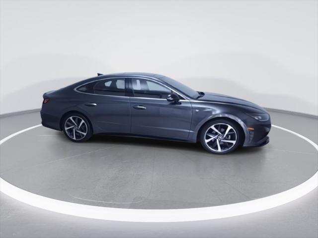 2022 Hyundai Sonata SEL Plus