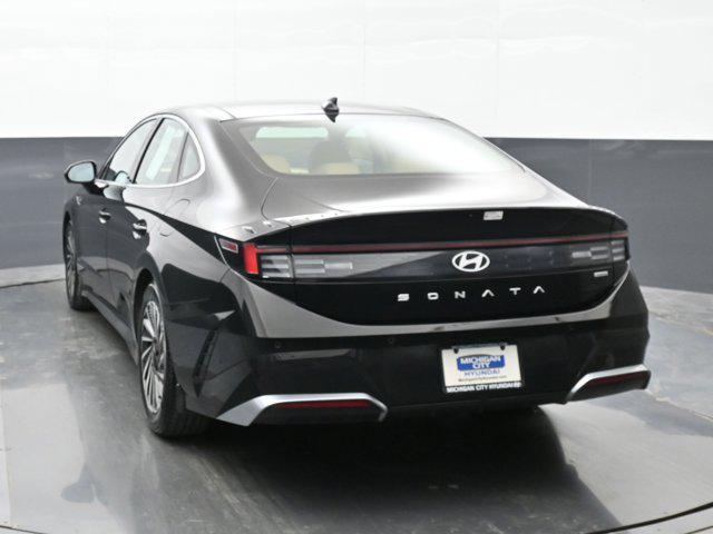 2025 Hyundai Sonata Hybrid Limited