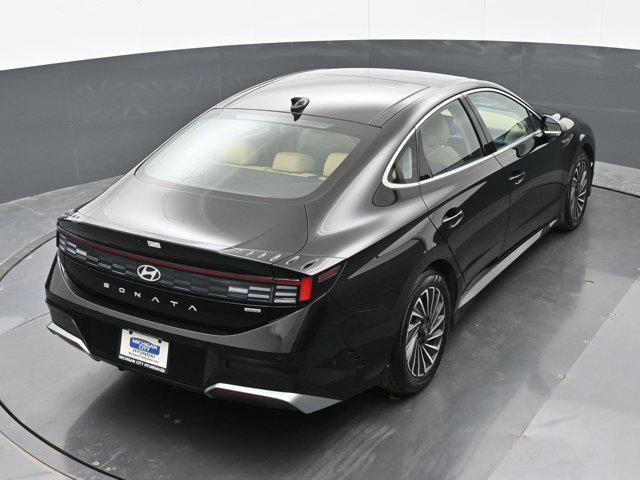 2025 Hyundai Sonata Hybrid Limited