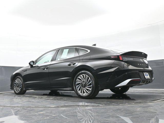 2025 Hyundai Sonata Hybrid Limited