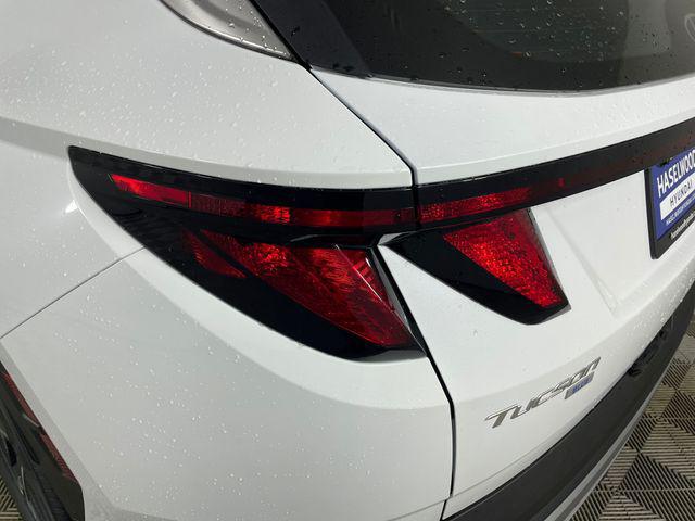 2026 Hyundai Tucson Hybrid Blue SE