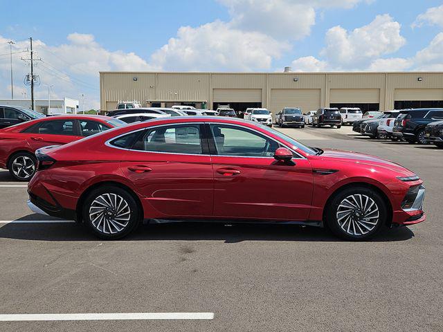 2026 Hyundai Sonata Hybrid Limited