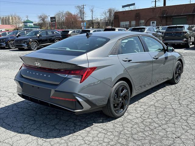 2026 Hyundai Elantra SEL Sport Premium