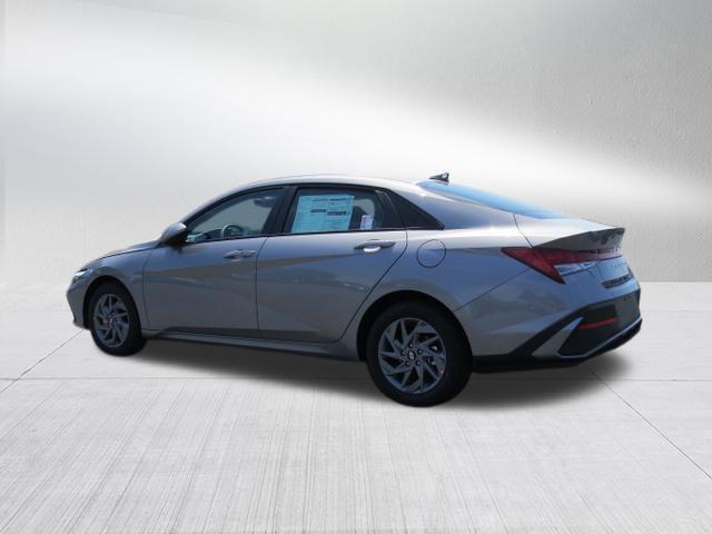 2025 Hyundai Elantra Hybrid Blue