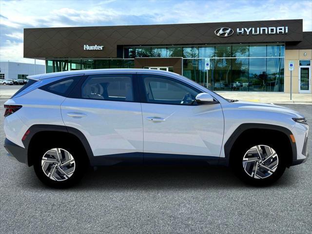 2026 Hyundai Tucson Hybrid Blue SE