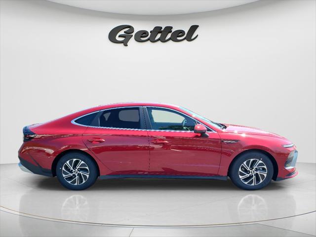 2026 Hyundai Sonata Hybrid Blue