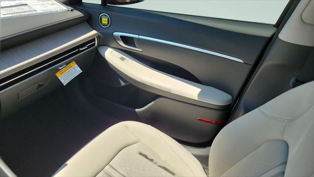 2026 Hyundai Sonata Hybrid Blue