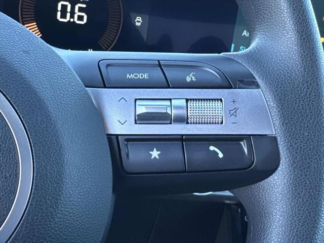 2025 Hyundai Santa Cruz SE