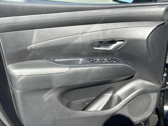 2025 Hyundai Santa Cruz SE