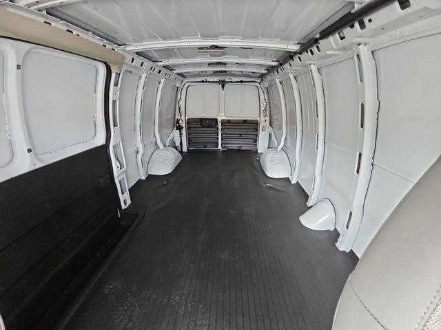 2026 GMC Savana Cargo 3500 Extended Wheelbase, Work Van, RWD