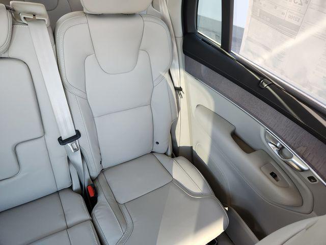 2026 Volvo XC90 Ultra, B6 AWD Gas (mild hybrid), Gasoline, Bright, 7 Seats