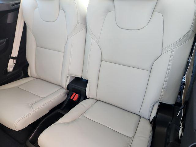 2026 Volvo XC90 Ultra, B6 AWD Gas (mild hybrid), Gasoline, Bright, 7 Seats