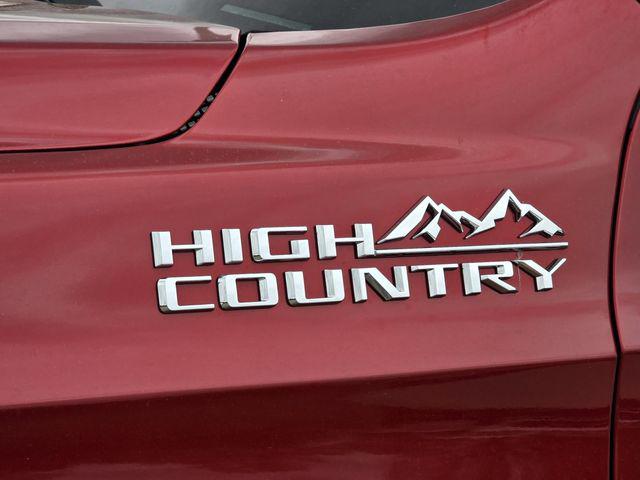 2023 Chevrolet Tahoe 4WD High Country