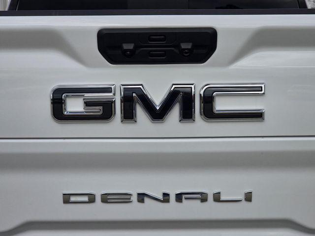 2025 GMC Sierra 2500HD 4WD Crew Cab Standard Bed Denali Ultimate