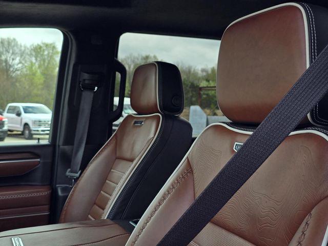 2025 GMC Sierra 2500HD 4WD Crew Cab Standard Bed Denali Ultimate