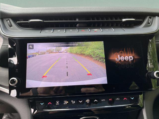 2026 Jeep Grand Cherokee L Altitude 4x2