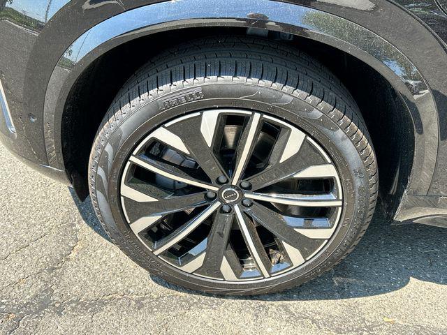 2026 Volvo XC90 Plug-In Hybrid Ultra, T8 AWD, Electric/Gasoline, Bright, 7 Seats