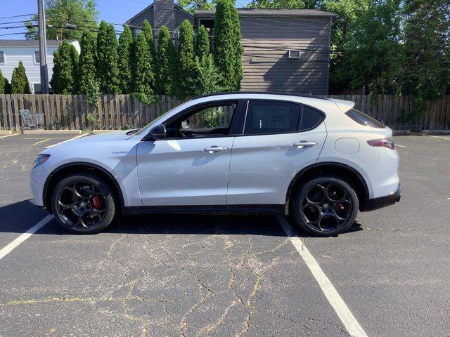 2026 Alfa Romeo Stelvio STELVIO AWD