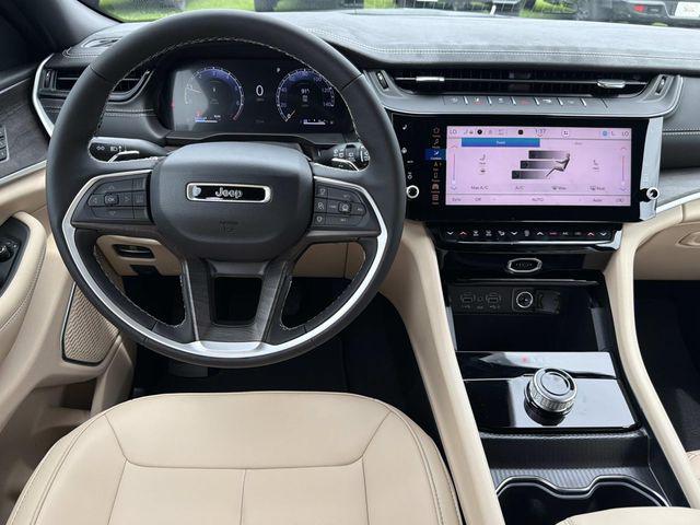 2026 Jeep Grand Cherokee Limited 4x2