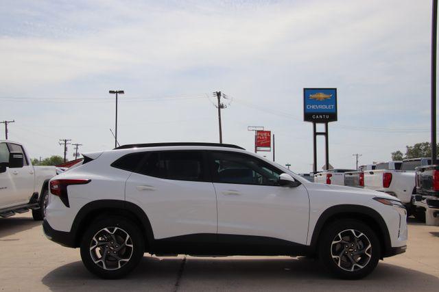 2026 Chevrolet Trax FWD LT