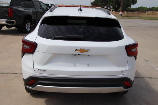 2026 Chevrolet Trax FWD LT