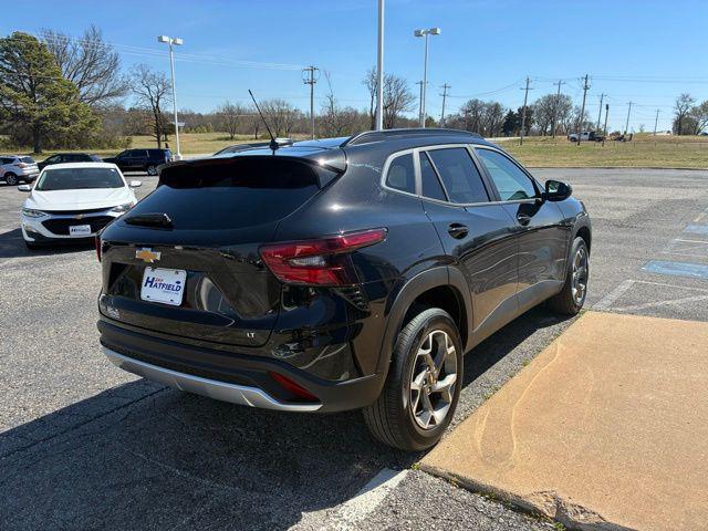 2026 Chevrolet Trax FWD LT
