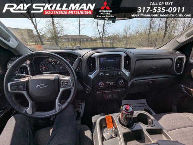 2022 Chevrolet Silverado 1500 4WD Double Cab Standard Bed RST