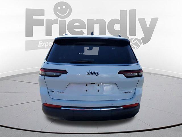 2023 Jeep Grand Cherokee L Laredo 4x4