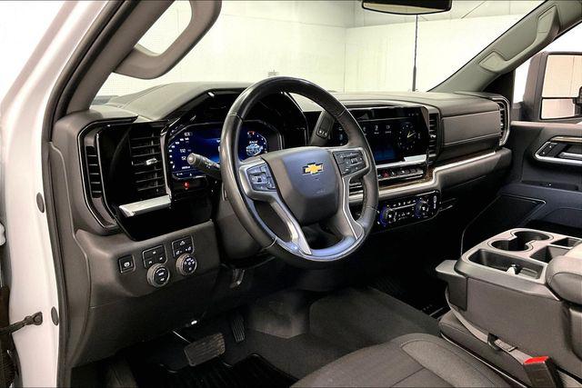 2025 Chevrolet Silverado 2500HD 4WD Crew Cab Long Bed LT