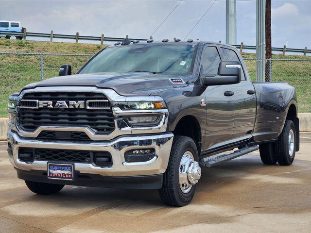 2026 RAM Ram 3500 RAM 3500 TRADESMAN CREW CAB 4X4 8 BOX