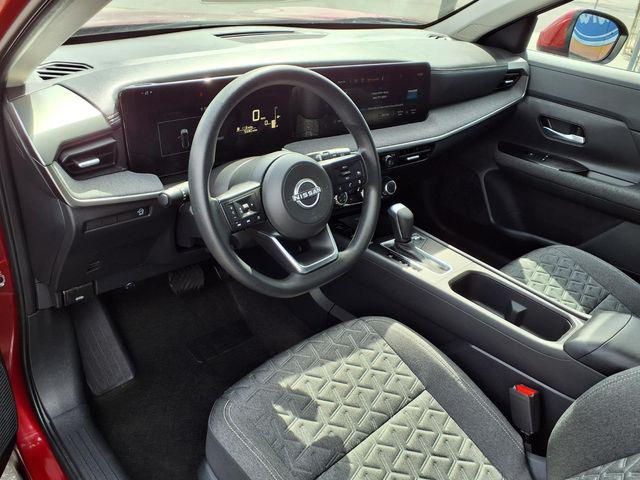 2025 Nissan Kicks SV FWD
