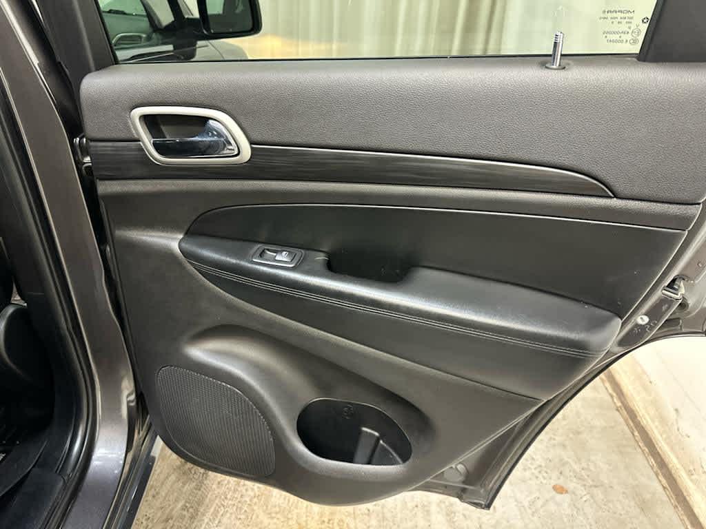 2020 Jeep Grand Cherokee Altitude - Photo 29