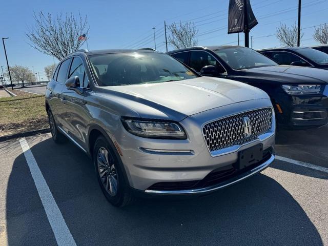 2021 Lincoln Nautilus Reserve