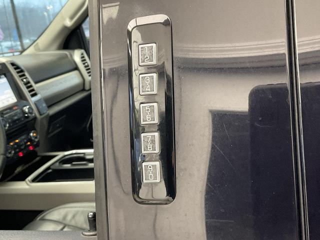 2017 Ford F-450 LARIAT