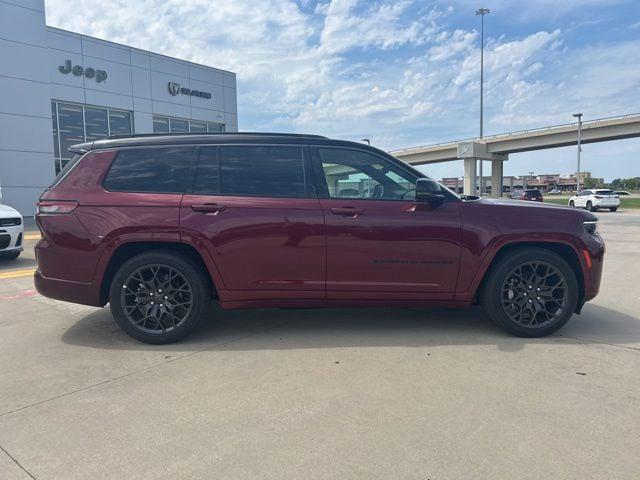 2026 Jeep Grand Cherokee Summit 4x4