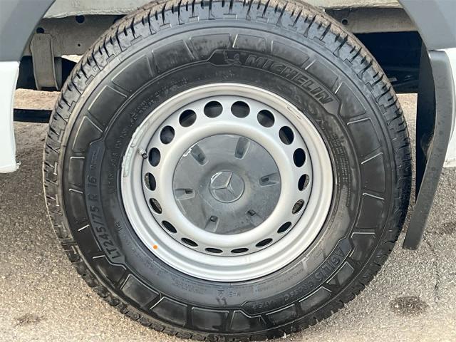 2023 Mercedes-Benz Sprinter 2500 Standard Roof 4-Cyl Gas