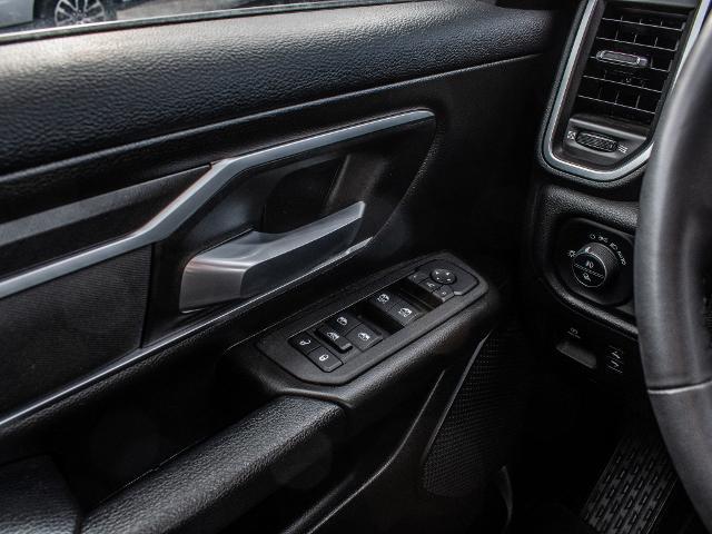 2025 Ram 1500 Big Horn Crew Cab 4x4 5'7" Box