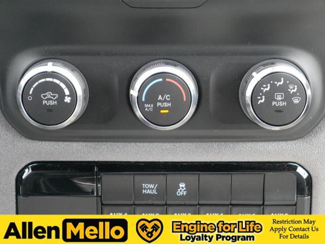 2024 Ram 3500 Tradesman/SLT/Laramie/Limited