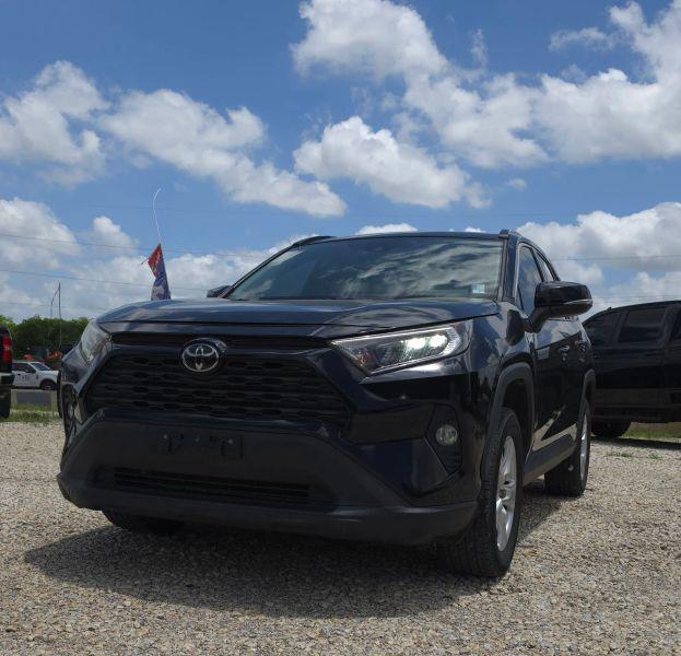 2020 Toyota RAV4 XLE for sale in Fort Worth, TX