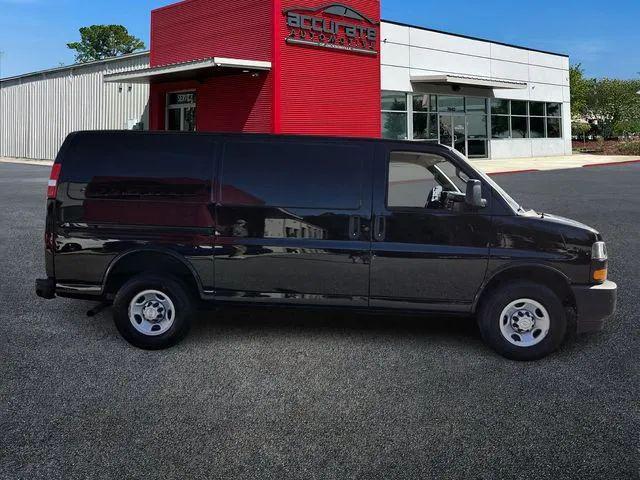 2021 Chevrolet Express Cargo Van RWD 2500 Regular Wheelbase WT