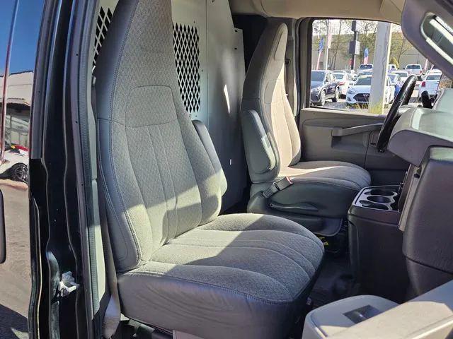 2021 Chevrolet Express Cargo Van RWD 2500 Regular Wheelbase WT