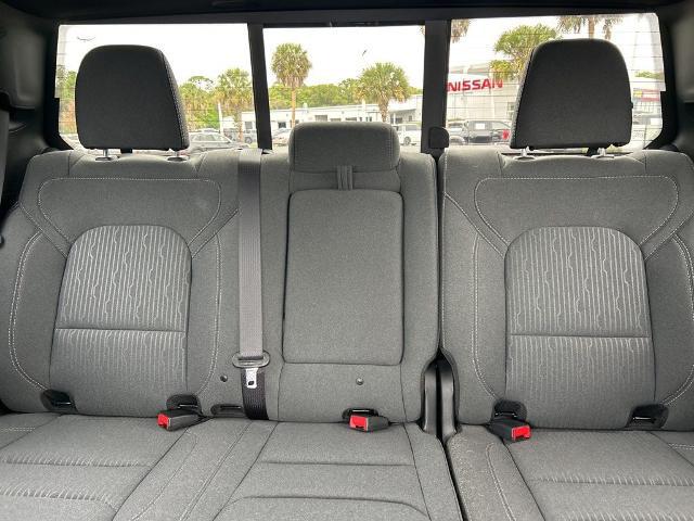 2022 Ram 1500 Big Horn Crew Cab 4x4 5'7" Box
