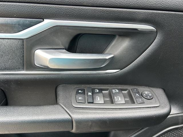 2022 Ram 1500 Big Horn Crew Cab 4x4 5'7" Box