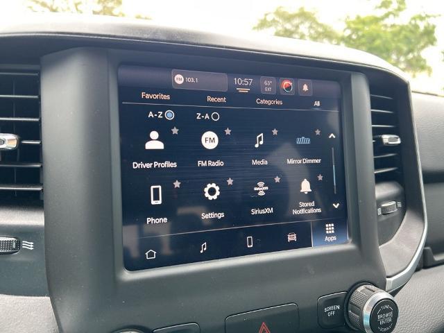 2022 Ram 1500 Big Horn Crew Cab 4x4 5'7" Box