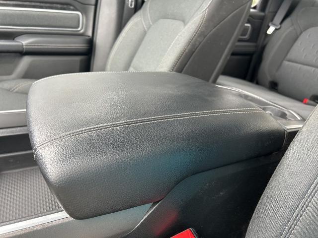 2022 Ram 1500 Big Horn Crew Cab 4x4 5'7" Box