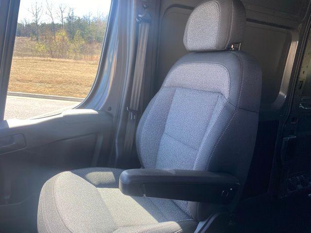 2026 Ram ProMaster 2500 Cargo Van Tradesman High Roof 159" WB w/Pass Seat