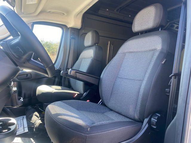 2026 Ram ProMaster 2500 Cargo Van Tradesman High Roof 159" WB w/Pass Seat